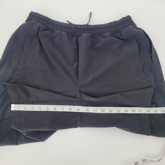 Lululemon Pace Breaker Shorts Running Active Lined 9” Black Large - Picture 10 of 11